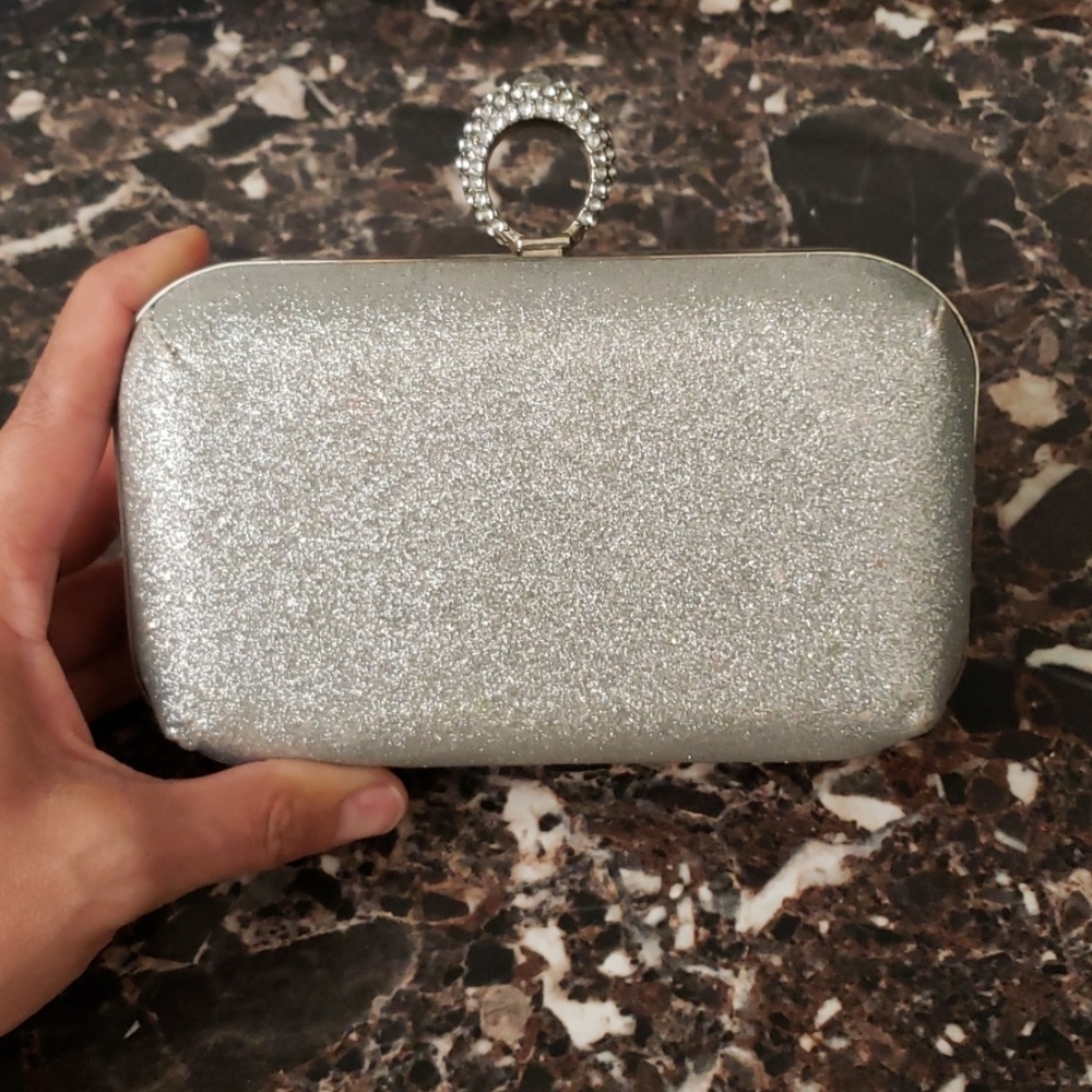 Silver clutch